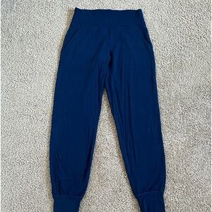 lululemon - align jogger - navy - 6